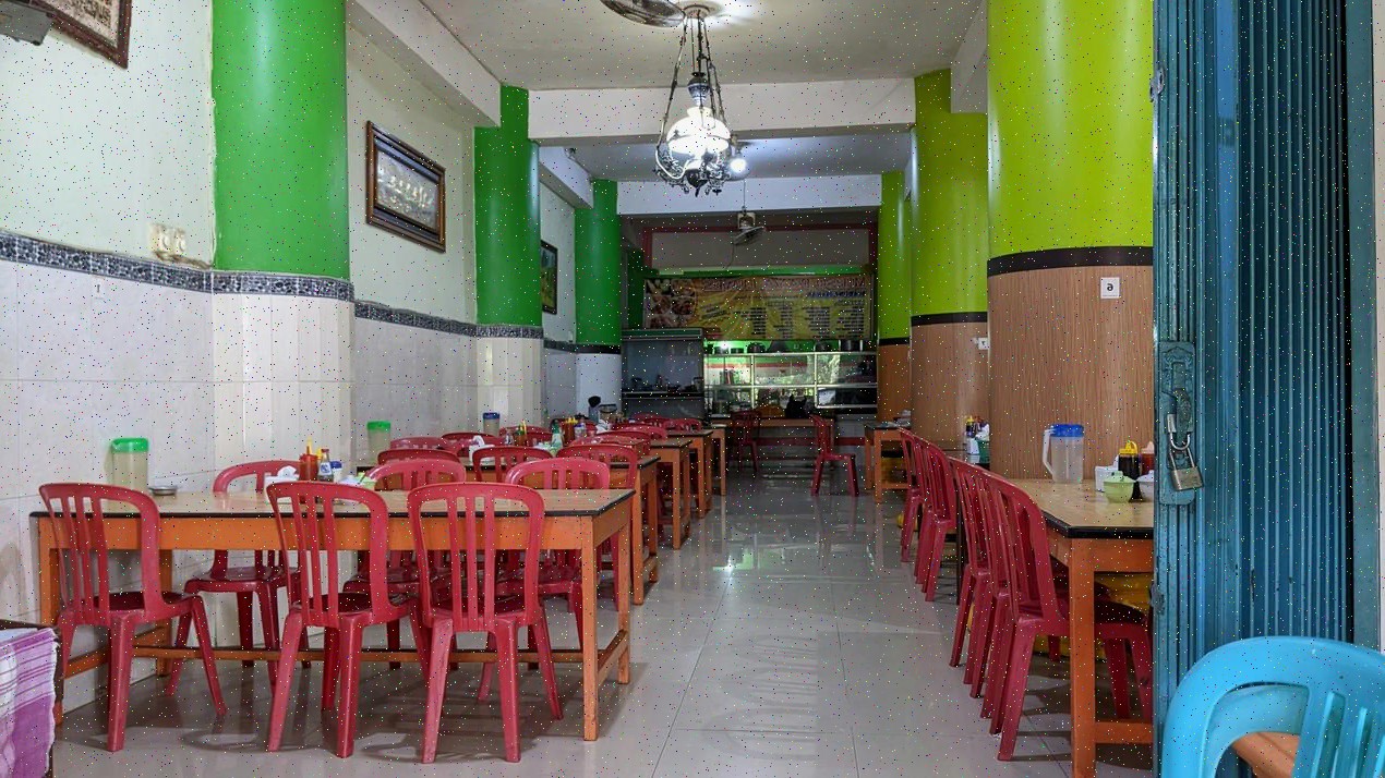 Práce týmu na renovaci